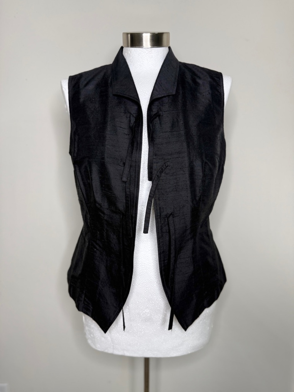 Black Sleeveless Tie-Front Vest